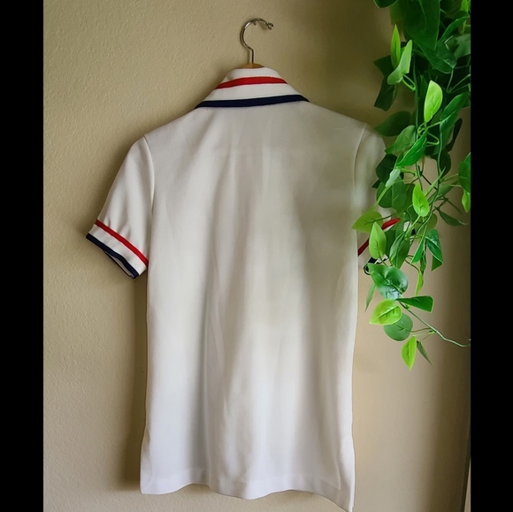 Vintage 70s White Shirt with Blue and Red Detailing - Picture 2 of 6